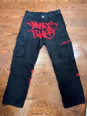 Minus Two cargos